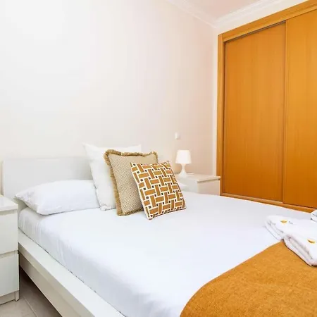 White 47 House By Ici Algarve בית נופש אלבופיירה