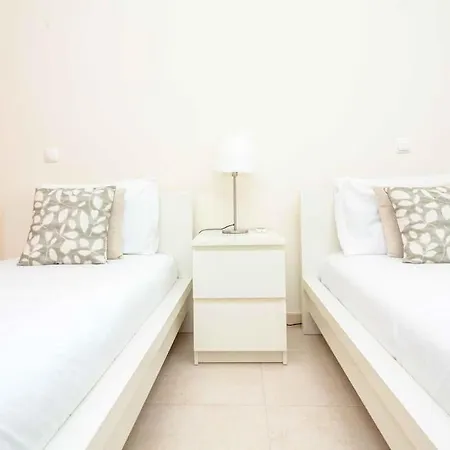 White 47 House By Ici Algarve בית נופש