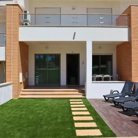 White 47 House By Ici Algarve * Албуфейра