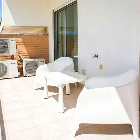 White 47 House By Ici Algarve * Албуфейра