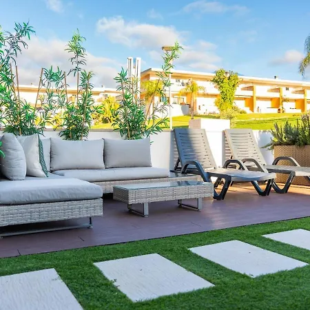 White House 47 By Ici Албуфейра