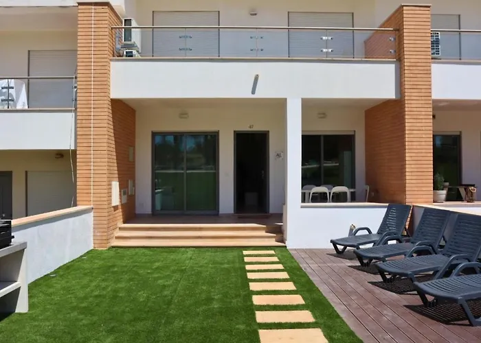 White 47 House By Ici Algarve Feriehus *